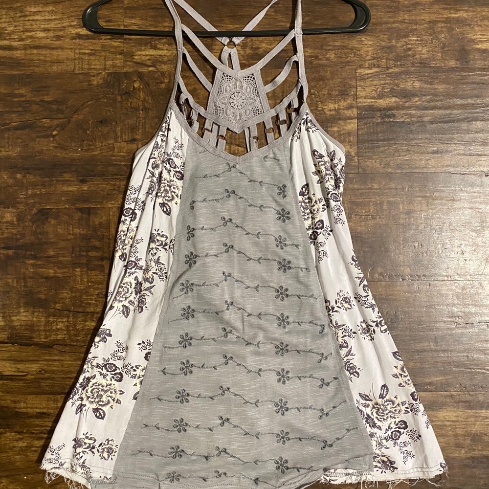 BKE gray tank